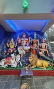 Thiruperunthiru Sri Subramaniar Alayam, Mambang Di Awan Temple
