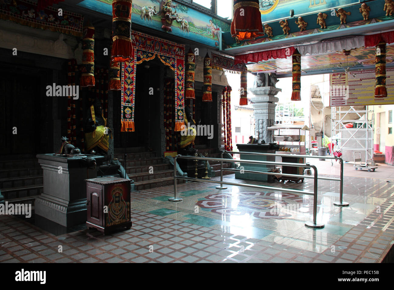 Kuil Sri Madurai Veeran Raja Karumari Amman & Tuah Pek Kong